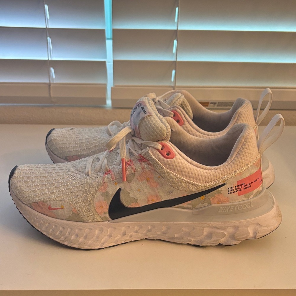 Nike react infinity floral 7